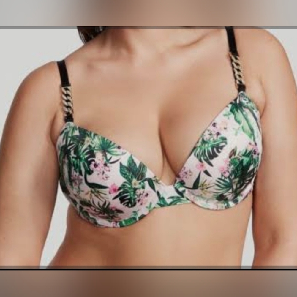 Victoria's Secret Very Sexy Push Up Bra